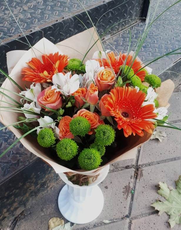 Букет цветов из: Герберы, Хризантемы, Альстромерии и Розы в Верхних Ачалуках