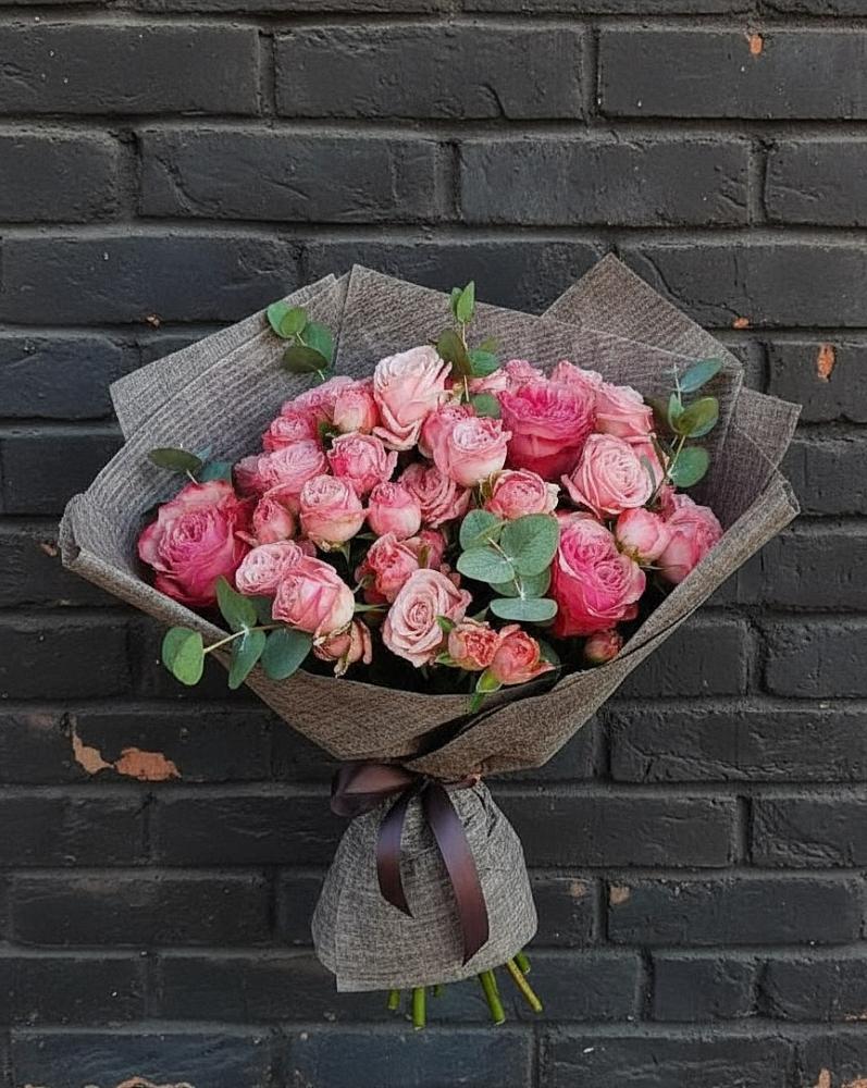 Букет цветов из: Розы в Верхних Ачалуках