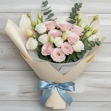 Букет цветов из:  Лизиантусы в Верхних Ачалуках