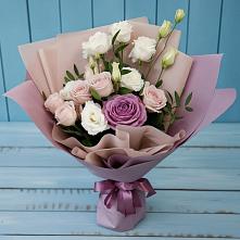 Букет цветов из:  Розы и Лизиантусы #REPLACE_PRED# Верхних Ачалуках