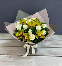 Букет цветов из:  Орхидеи и Розы в Верхних Ачалуках