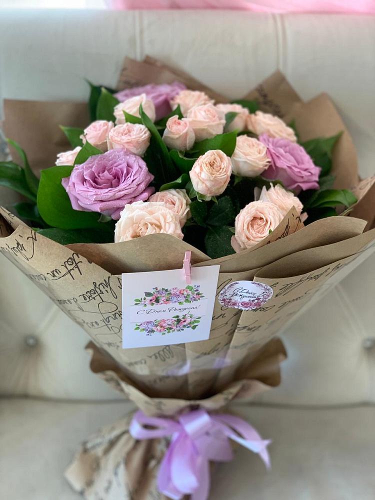 Букет цветов из: Розы в Верхних Ачалуках