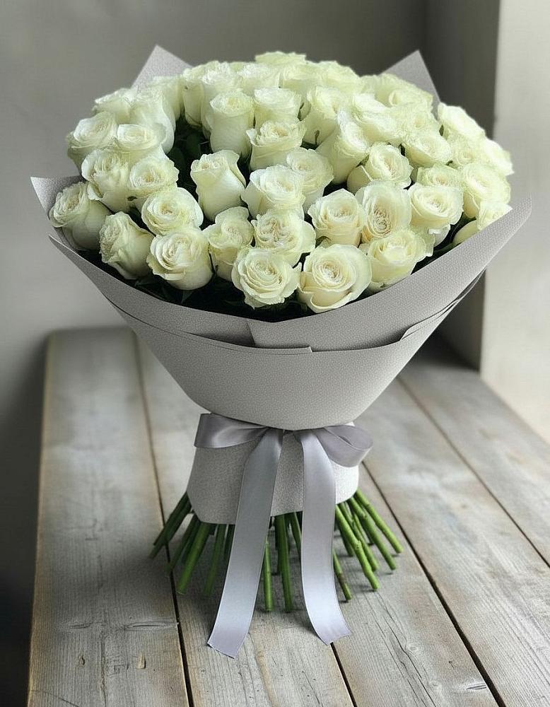 Букет 35 Белых роз в Верхних Ачалуках