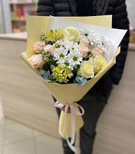 Букет цветов из:  Альстромерии, Розы и Хризантемы в Верхних Ачалуках