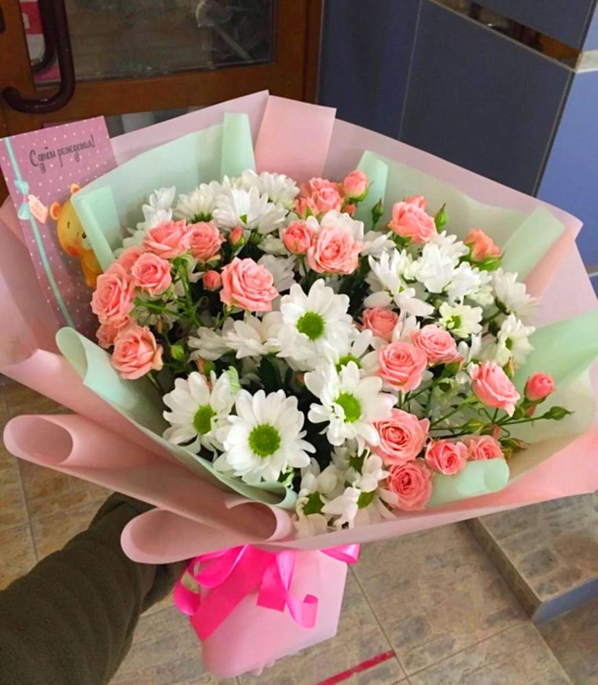 Букет цветов из: Розы и Хризантемы в Верхних Ачалуках