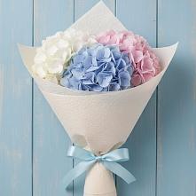 Букет цветов из:  Гортензия в Верхних Ачалуках