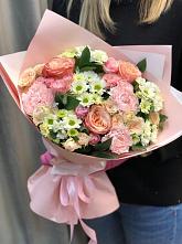 Букет нежные объятья в Верхних Ачалуках Букет цветов из: Гвоздики, Розы и Хризантемы в Верхних Ачалуках