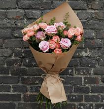Букет цветов из:  Розы в Верхних Ачалуках