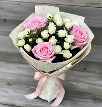 Букет цветов из:  Розы в Верхних Ачалуках