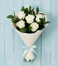 Букет цветов из:  Розы в Верхних Ачалуках