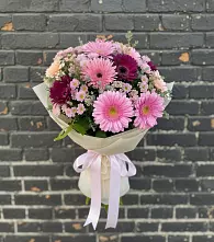 Букет цветов из:  Герберы и Хризантемы в Верхних Ачалуках