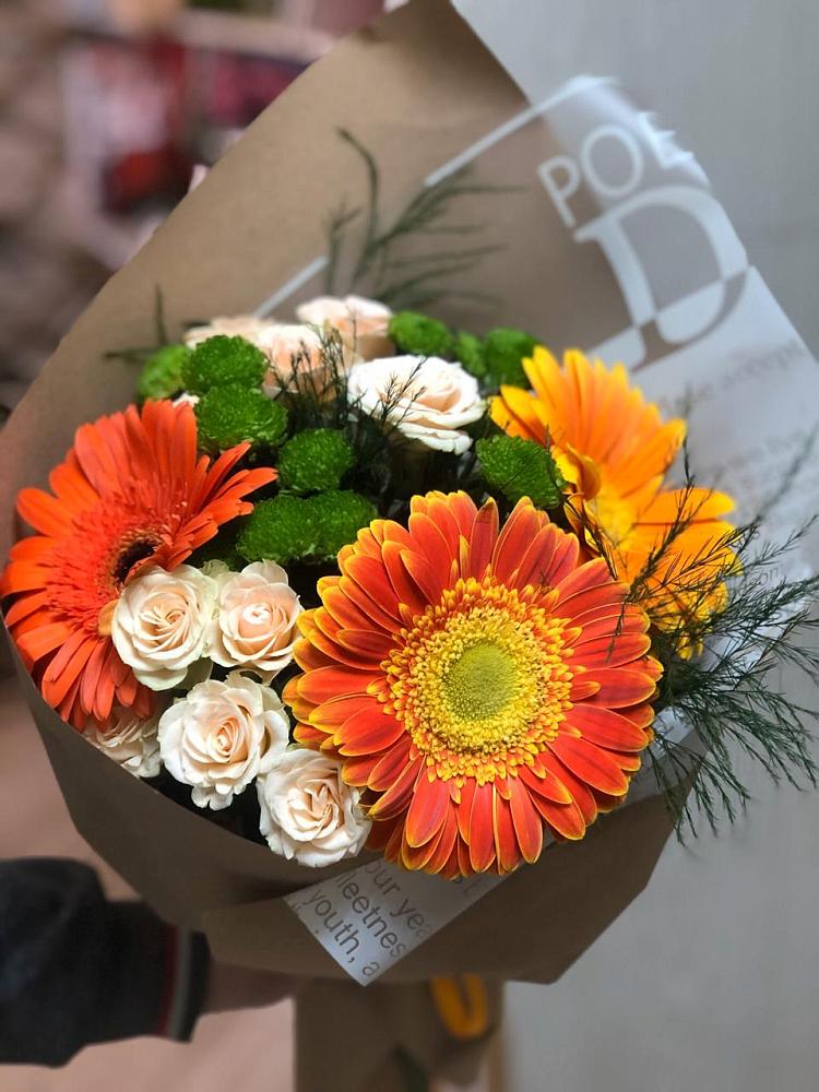 Букет цветов из: Герберы, Хризантемы и Розы в Верхних Ачалуках