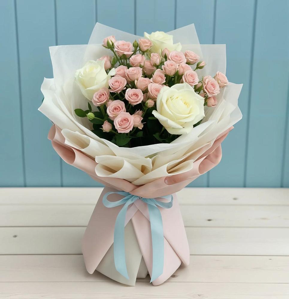 Букет цветов из: Розы в Верхних Ачалуках