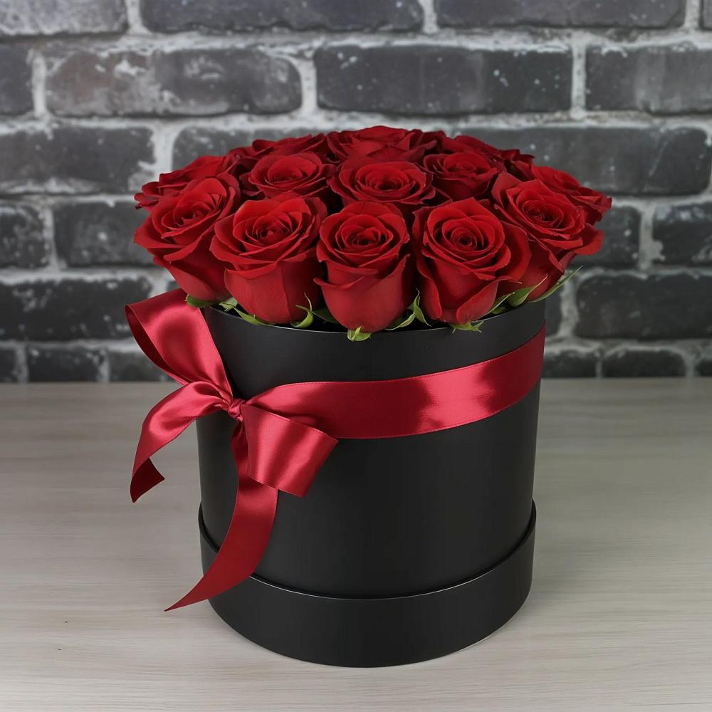 Цветочная композиция из Розы в шляпной коробке в Верхних Ачалуках